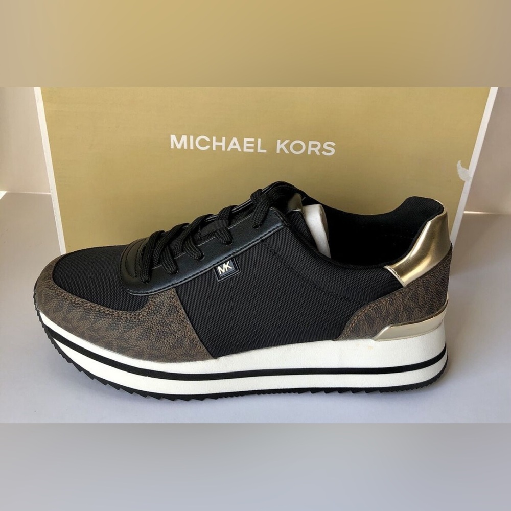 Michael Kors Monique Trainer in Brown